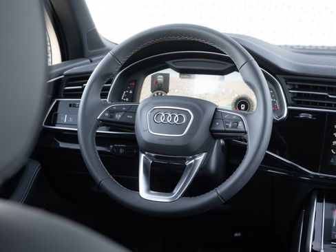 New 2026 Audi Q7 3.0T Premium Plus image 9