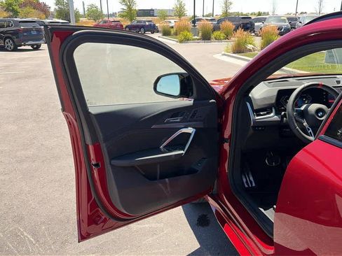 New 2026 BMW X2 M35i w/ Technology Package AWD/4WD image 11