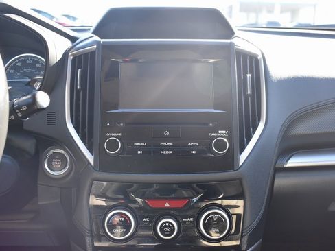 Used 2022 Subaru Forester Premium image 14