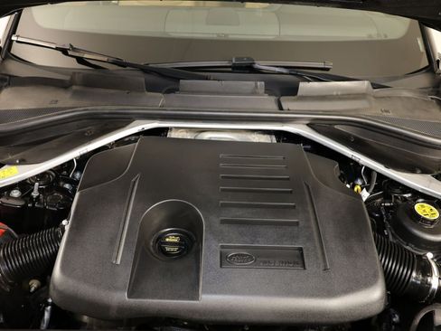 Used 2024 Land Rover Range Rover Sport SE AWD/4WD image 36