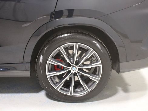 Used 2024 BMW X6 xDrive40i w/ Executive Package AWD/4WD image 40