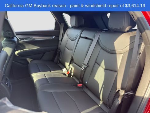Used 2025 Cadillac XT5 Luxury FWD image 12