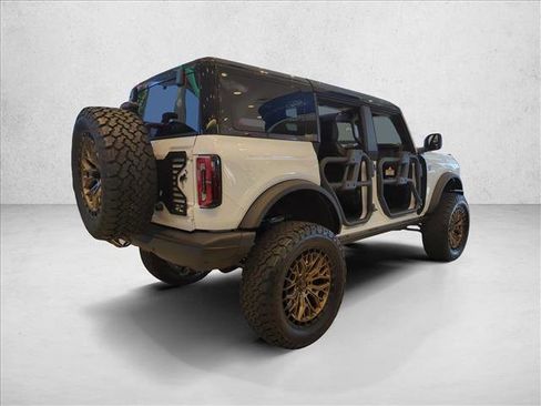 New 2025 Ford Bronco Badlands AWD/4WD image 2