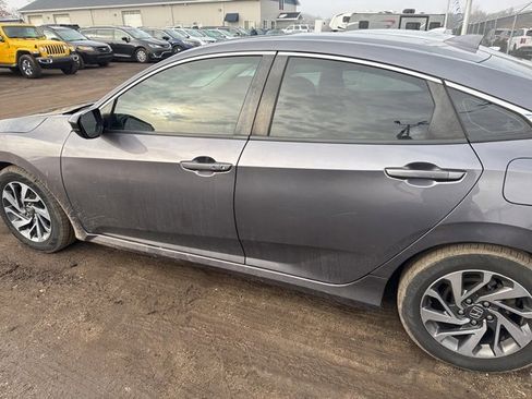 Used 2017 Honda Civic EX image 7