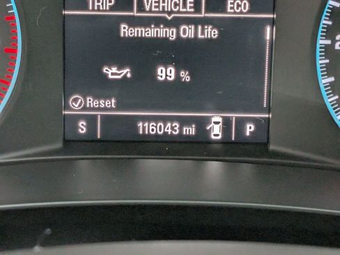 Used 2017 Chevrolet Malibu LT image 20