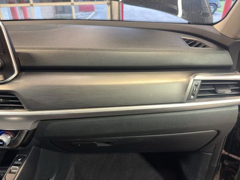 Used 2021 Kia Telluride S AWD/4WD image 24