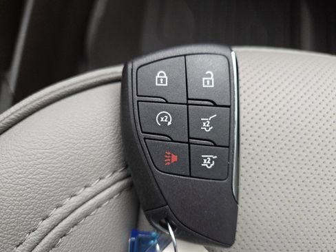 New 2026 GMC Yukon XL Elevation image 36