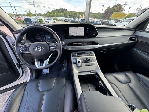 Used 2022 Hyundai Palisade SEL w/ 8P Bench Seat Package image 13