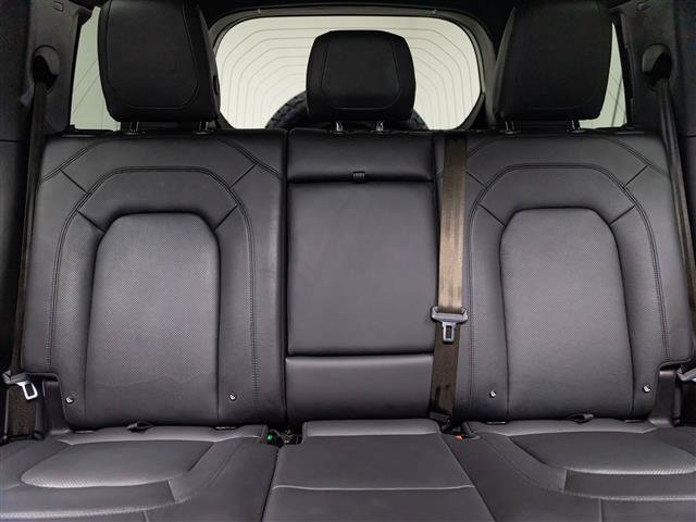 Used 2023 Land Rover Defender 110 V8 AWD/4WD image 21