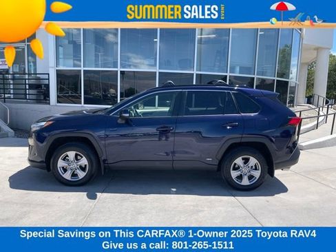 Used 2025 Toyota RAV4 XLE AWD/4WD image 2