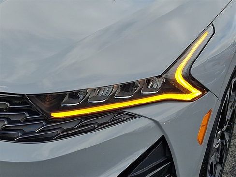 Used 2022 Kia K5 GT-Line image 9