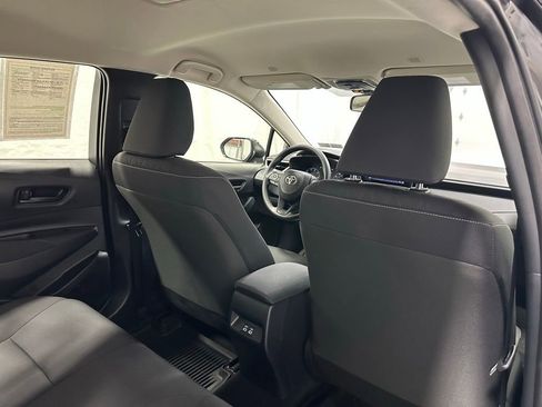 Used 2025 Toyota Corolla LE FWD image 55