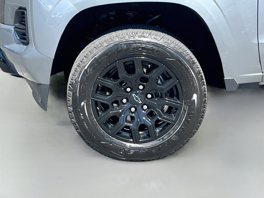 Used 2026 Chevrolet Colorado W/T w/ WT Custom Package AWD/4WD image 30