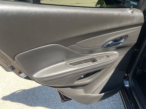Used 2019 Buick Encore Preferred AWD/4WD image 10
