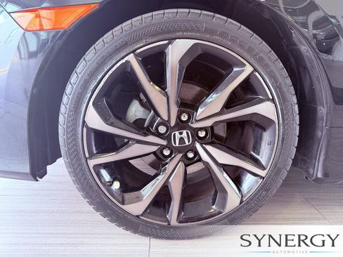 Used 2020 Honda Civic Sport image 9