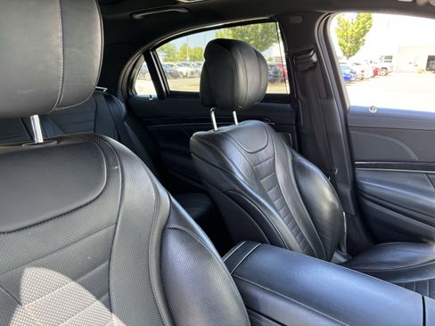 Used 2020 Mercedes-Benz S 560 Sedan image 35