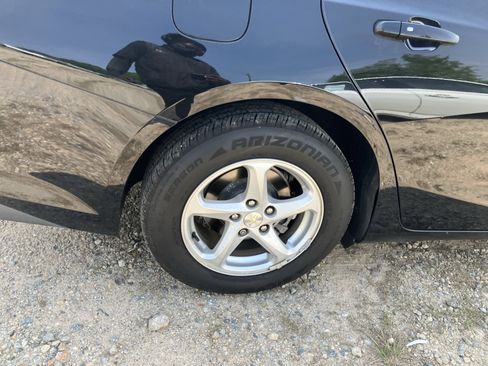 Used 2016 Chevrolet Malibu LS image 9