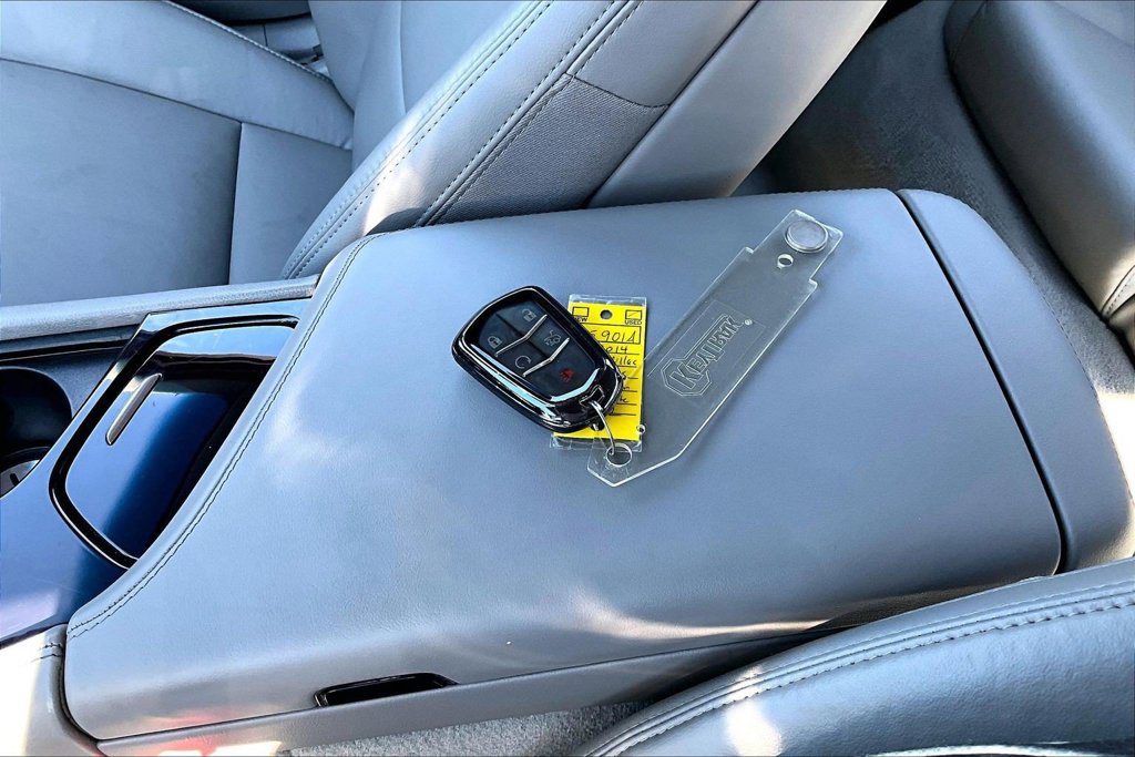 Used 2014 Cadillac CTS Sedan RWD image 32