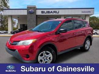 Used 2013 Toyota RAV4 LE video 1
