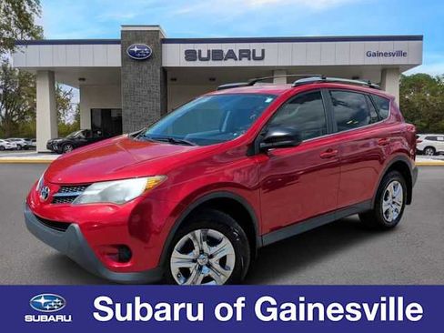 Used 2013 Toyota RAV4 LE image 1