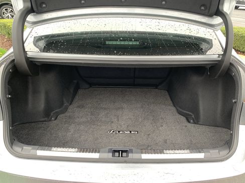 Used 2024 Lexus IS 350 F Sport image 32