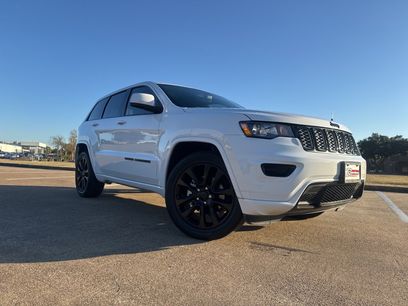 Used 2019 Jeep Grand Cherokee Altitude