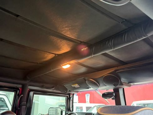 Used 2006 HUMMER H1 4-Door Open Top AWD/4WD image 22