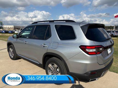 New 2026 Honda Pilot EX-L image 4