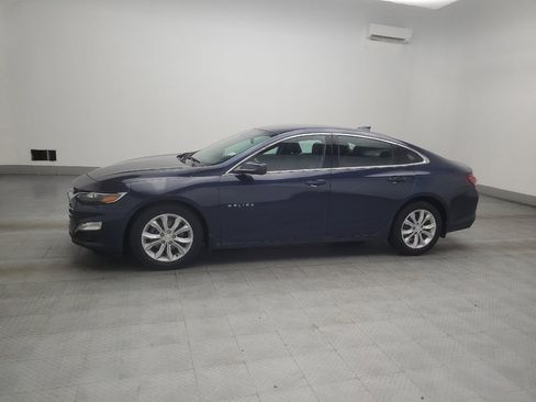 Used 2021 Chevrolet Malibu LT FWD image 2
