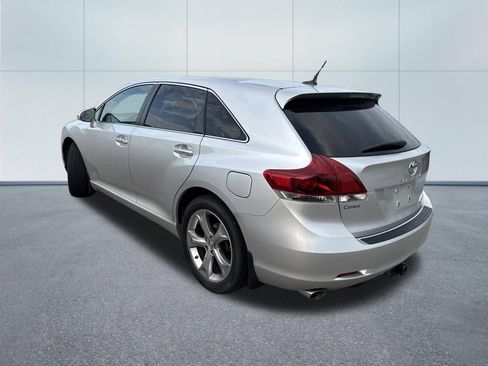 Used 2014 Toyota Venza XLE w/ XLE Premium Package AWD/4WD image 3