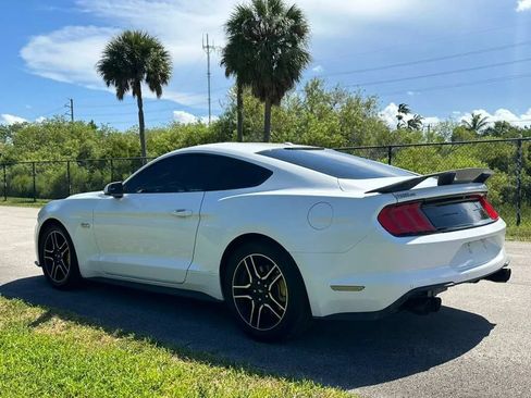 Used 2019 Ford Mustang GT Premium RWD image 6