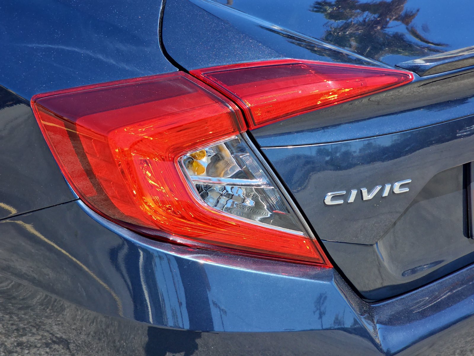 Used 2021 Honda Civic EX image 32