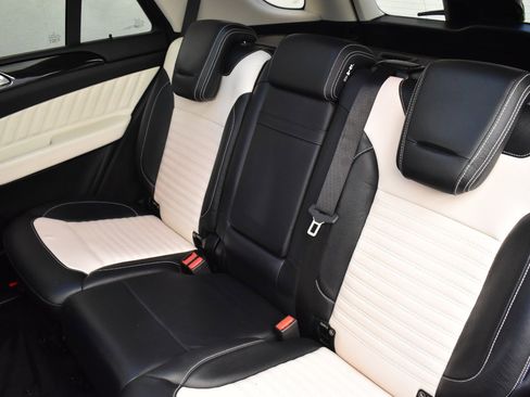 Used 2017 Mercedes-Benz GLE 350 image 19