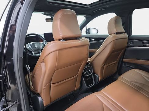 Used 2022 Lincoln Nautilus Reserve w/ Equipment Group 201A AWD/4WD image 10