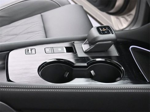 New 2025 Nissan Rogue Platinum w/ Platinum Premium Package image 37