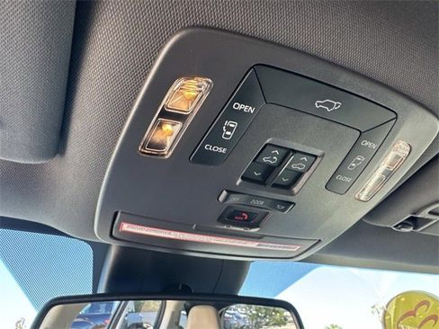 Used 2023 Toyota Sienna XLE image 25