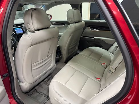 Used 2013 Cadillac XTS Platinum image 47