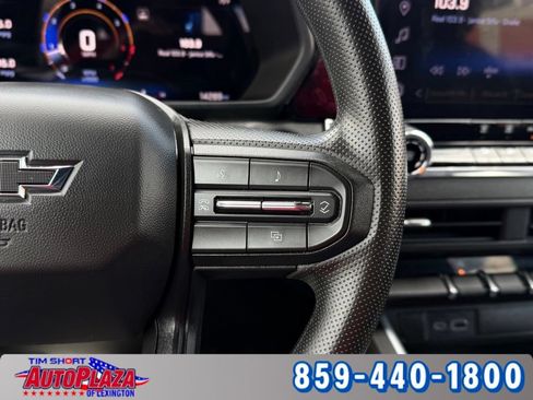 Used 2024 Chevrolet Colorado Trail Boss w/ Advanced Trailering Package AWD/4WD image 17