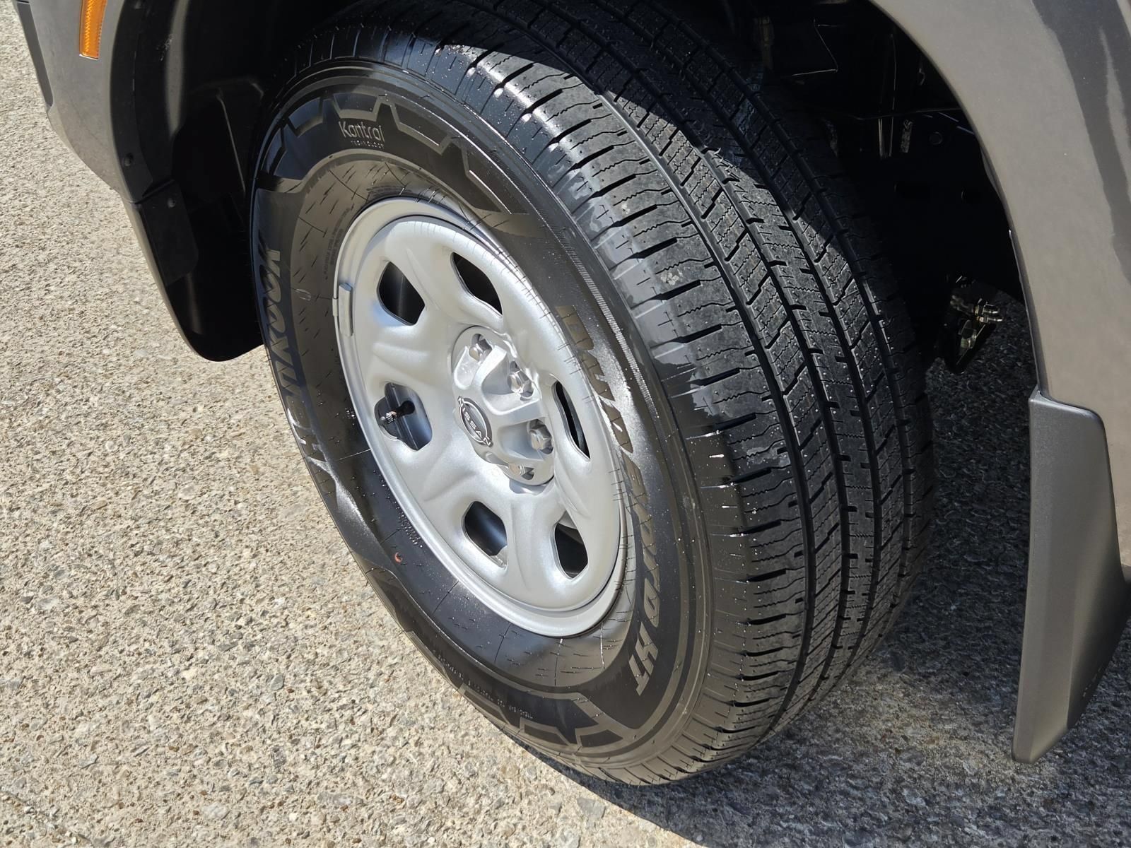 New 2027 Nissan Frontier S RWD image 9