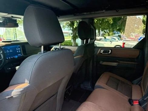 Used 2021 Ford Bronco Outer Banks AWD/4WD image 12