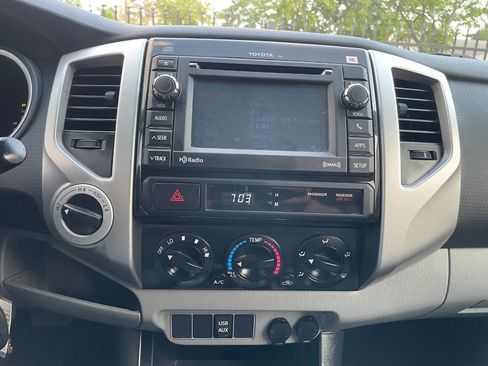 Used 2012 Toyota Tacoma 4x4 Double Cab w/ TRD Sport Pkg image 25