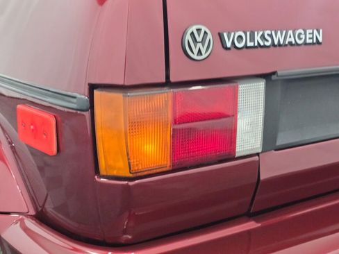Used 1990 Volkswagen Cabriolet FWD image 26