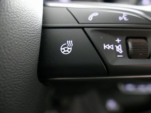 Used 2023 Audi A4 2.0T Premium Plus image 19