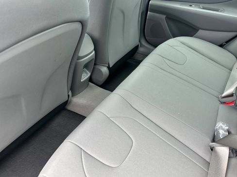 New 2026 Hyundai Elantra Sport image 12