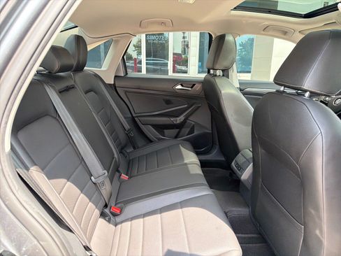 Used 2021 Volkswagen Jetta SEL FWD image 27