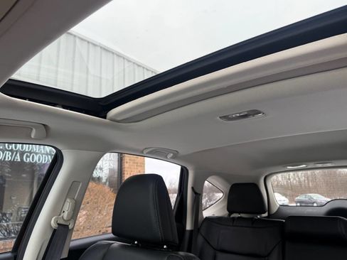 Used 2016 Honda CR-V Touring image 13