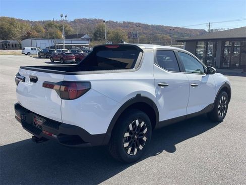 New 2026 Hyundai Santa Cruz SE image 3