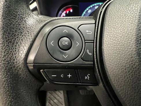 Used 2024 Toyota RAV4 LE image 33