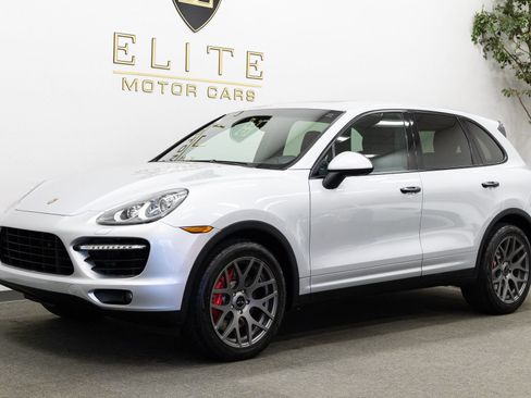 Used 2011 Porsche Cayenne Turbo AWD/4WD image 1