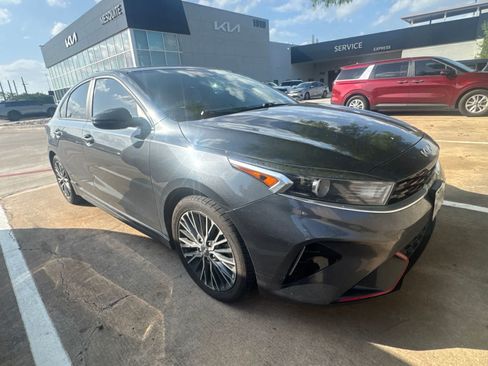 Used 2023 Kia Forte GT-Line FWD image 2